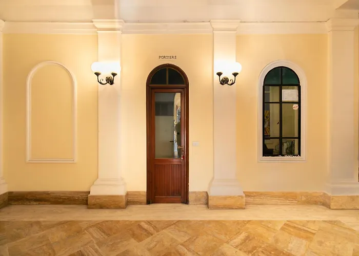 Dimora Colosseum Luxe - Jacuzzi & Private Patio Рим
